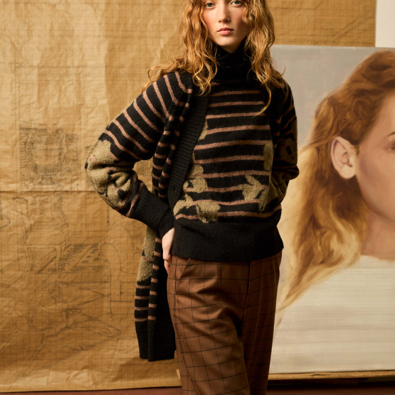 Chaqueta flores kaki