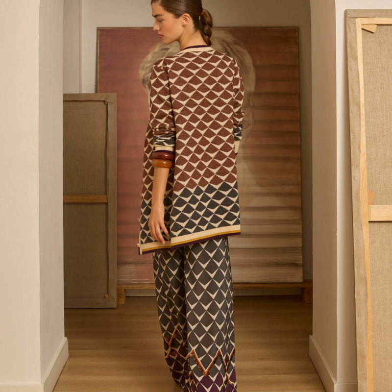 Chaqueta greca intarsia marrón