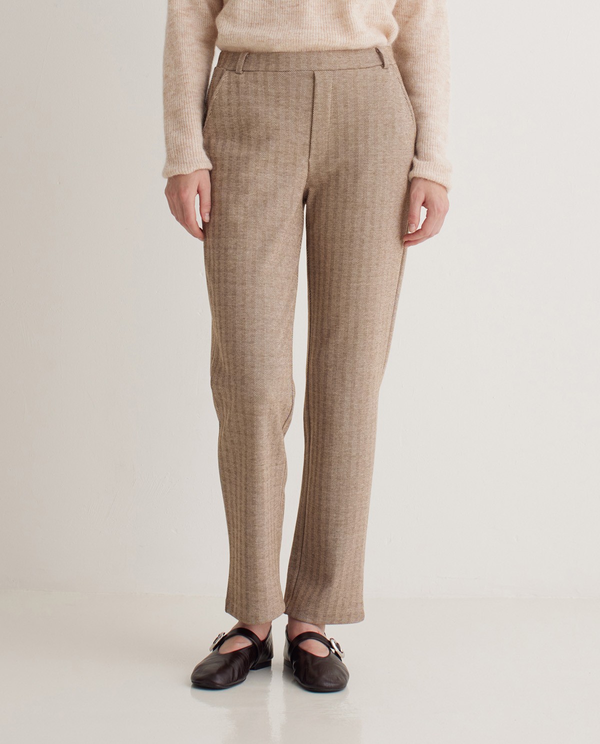 Pantalón regular fit espiga - Imagen 4