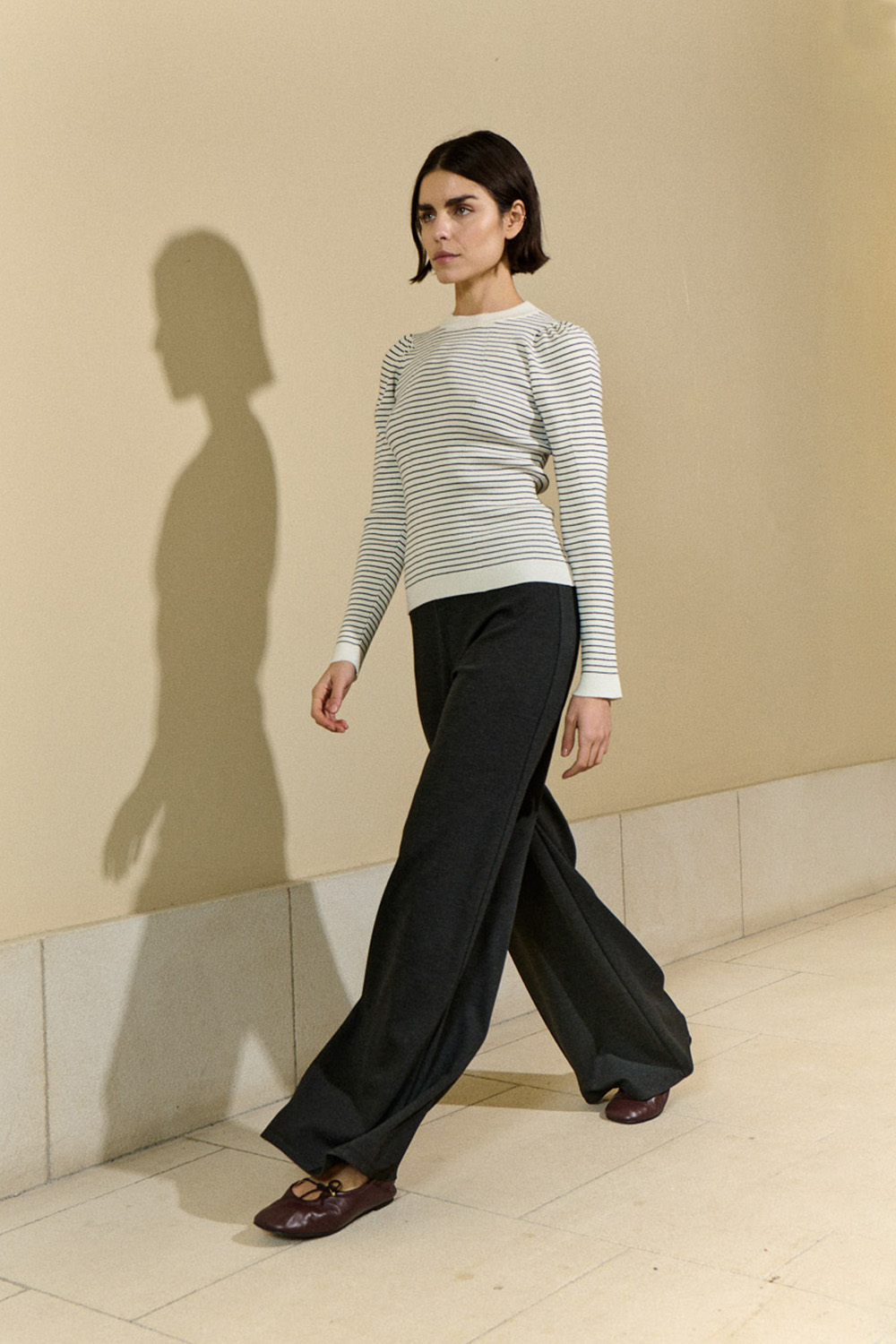 Pantalón circular pierna ancha - Imagen 2