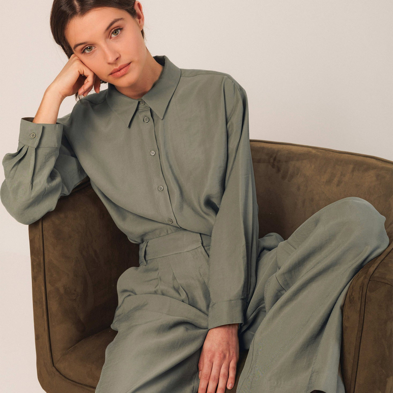 Camisa clásica modal