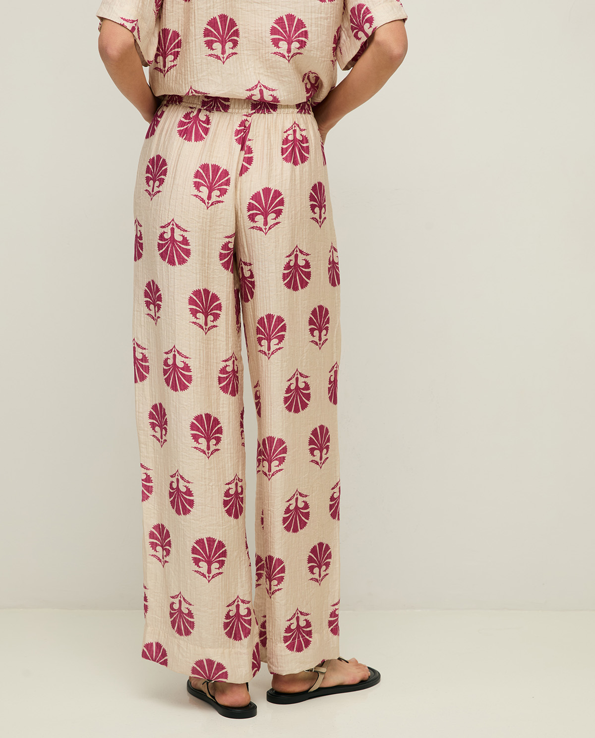 Pantalón fluido - Imagen 10