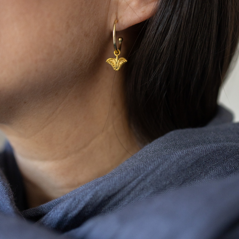 Pendiente aro flor de loto