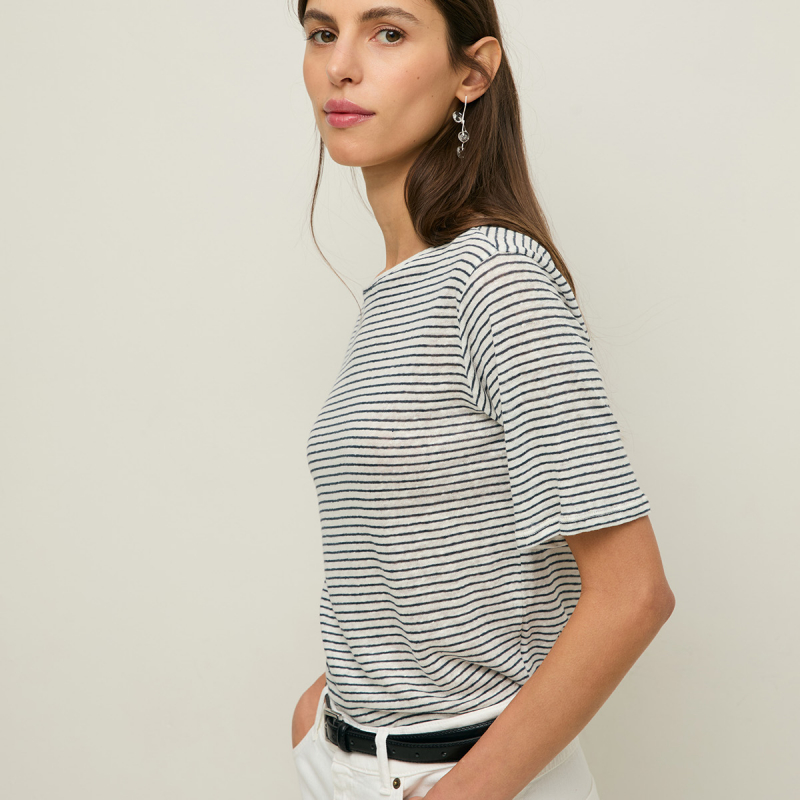 Camiseta rayas cuello barco