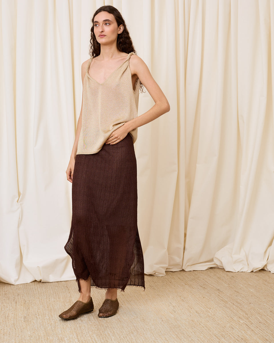 Top lurex escote pico dorado - Imagen 2