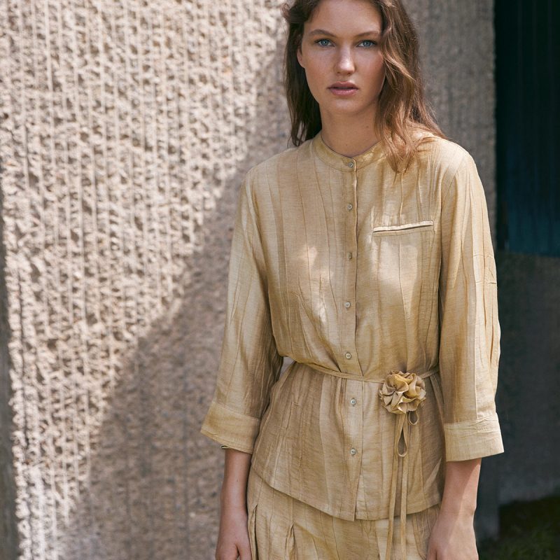 Camisa efecto arrugado