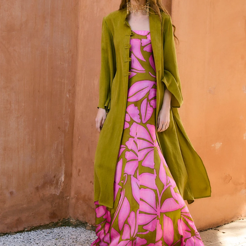 Abrigo chiniski cupro oliva