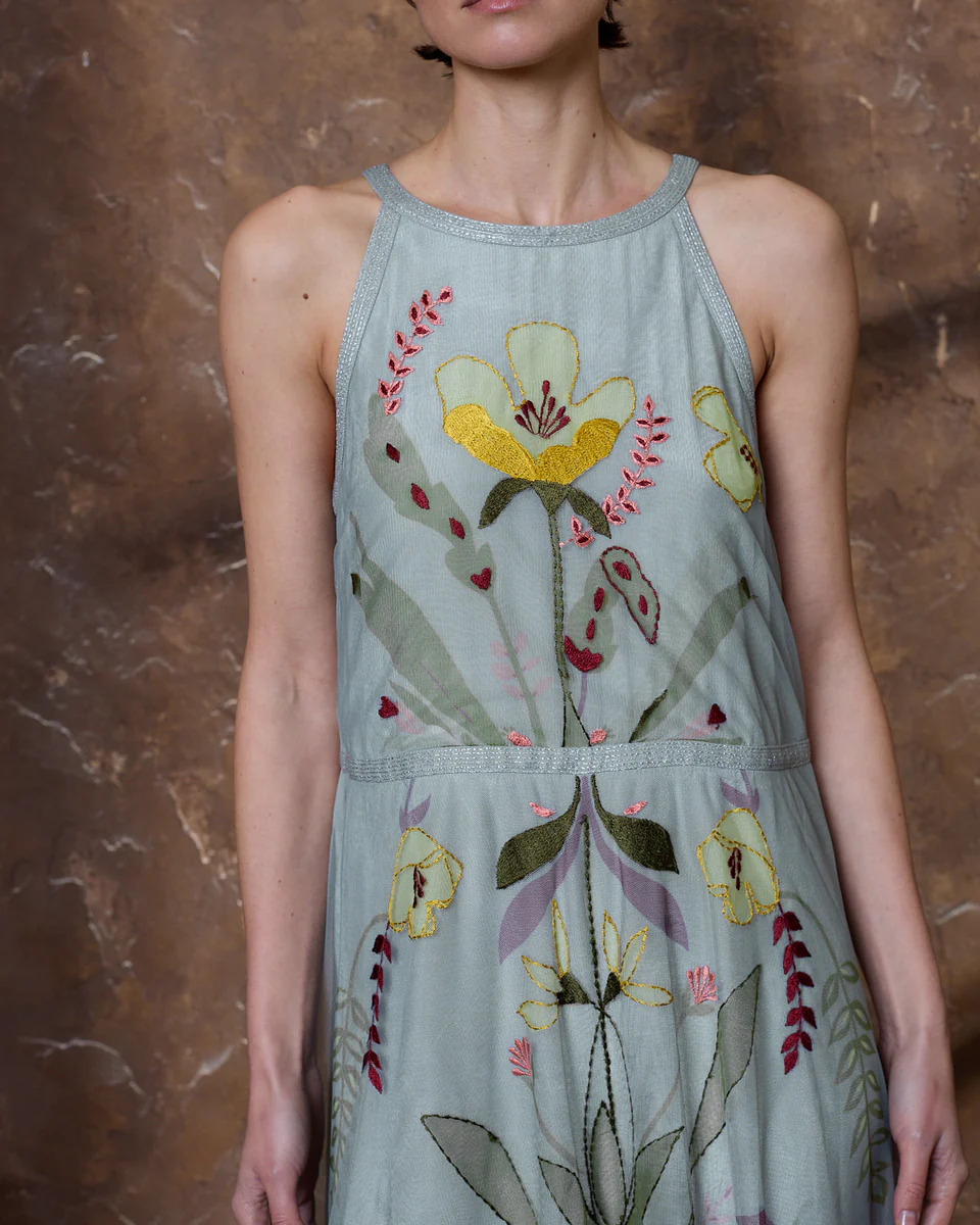 Vestido de tul bordado - Imagen 3