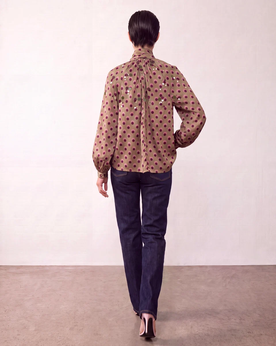 Blusa verde lunares con lentejuelas - Imagen 4