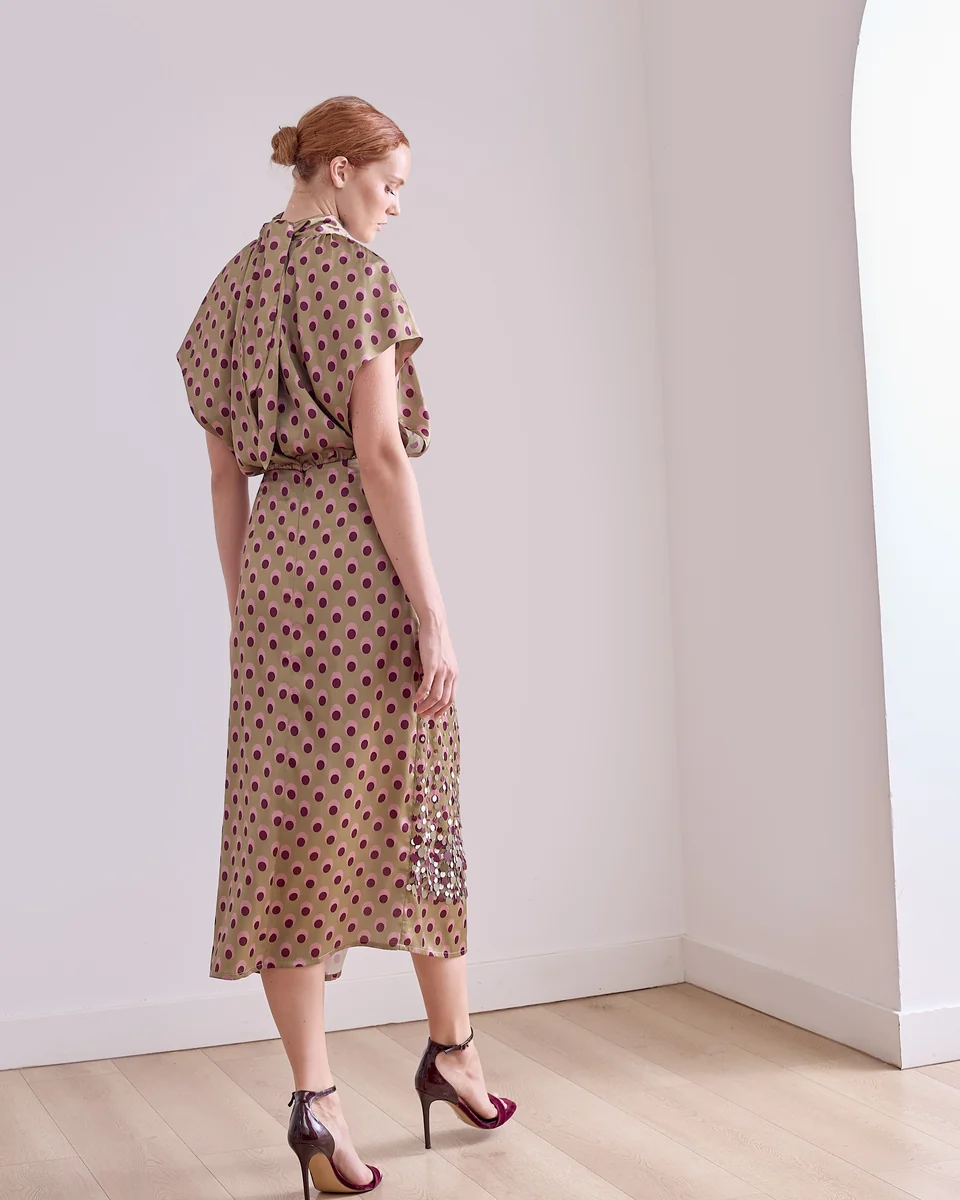 Vestido verde lunares con lentejuelas - Imagen 4