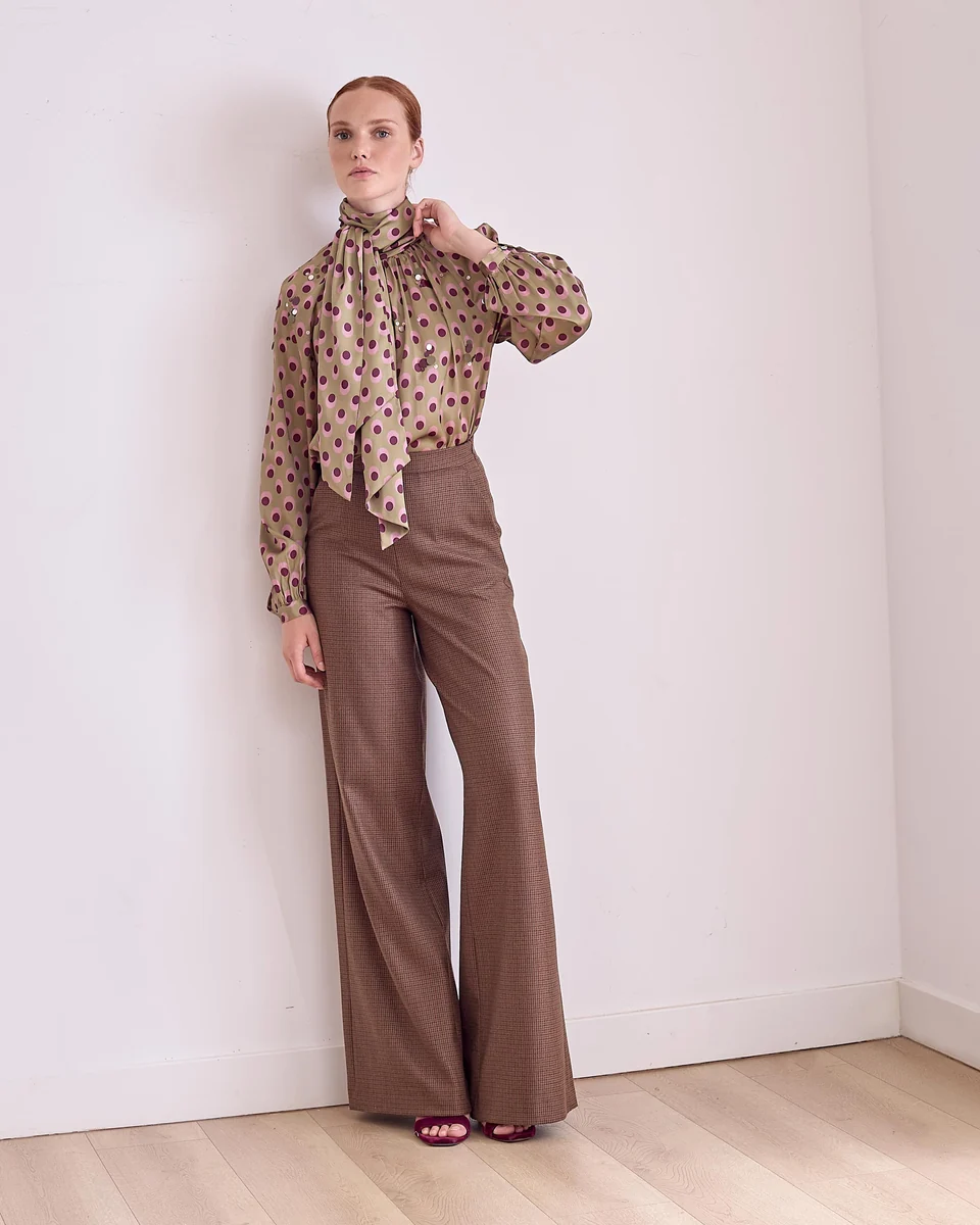 Blusa verde lunares con lentejuelas - Imagen 3
